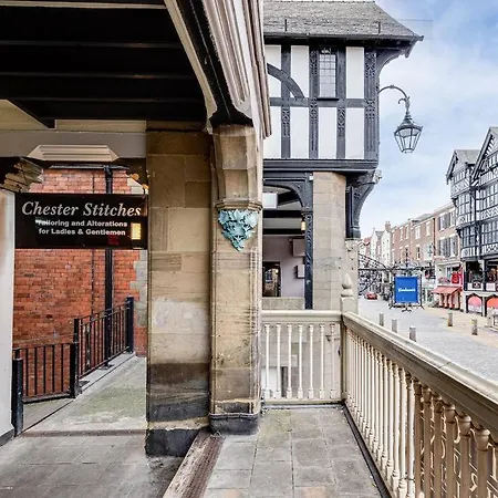 Luxury 2 Bed Apartment In The Heart Of Chester Exterior photo