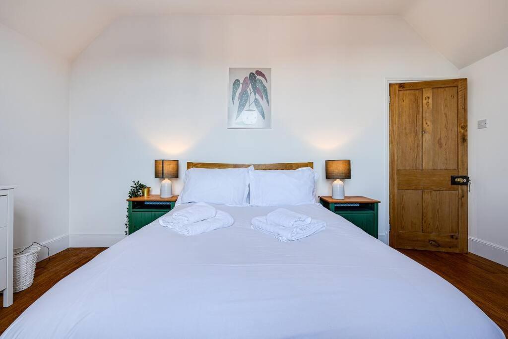 Luxury 2 Bed In The Heart Of Apartment Chester